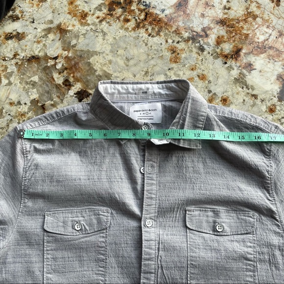 Men’s, Short sleeve, Button Up, Size Large - Picture 7 of 9